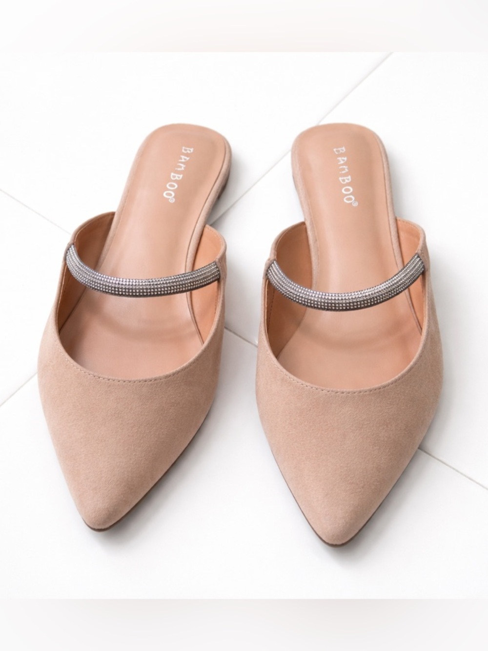 ✨Bamboo Pointed Toe Flats w Sparkly Rhinestone Strap Size 9 (39)